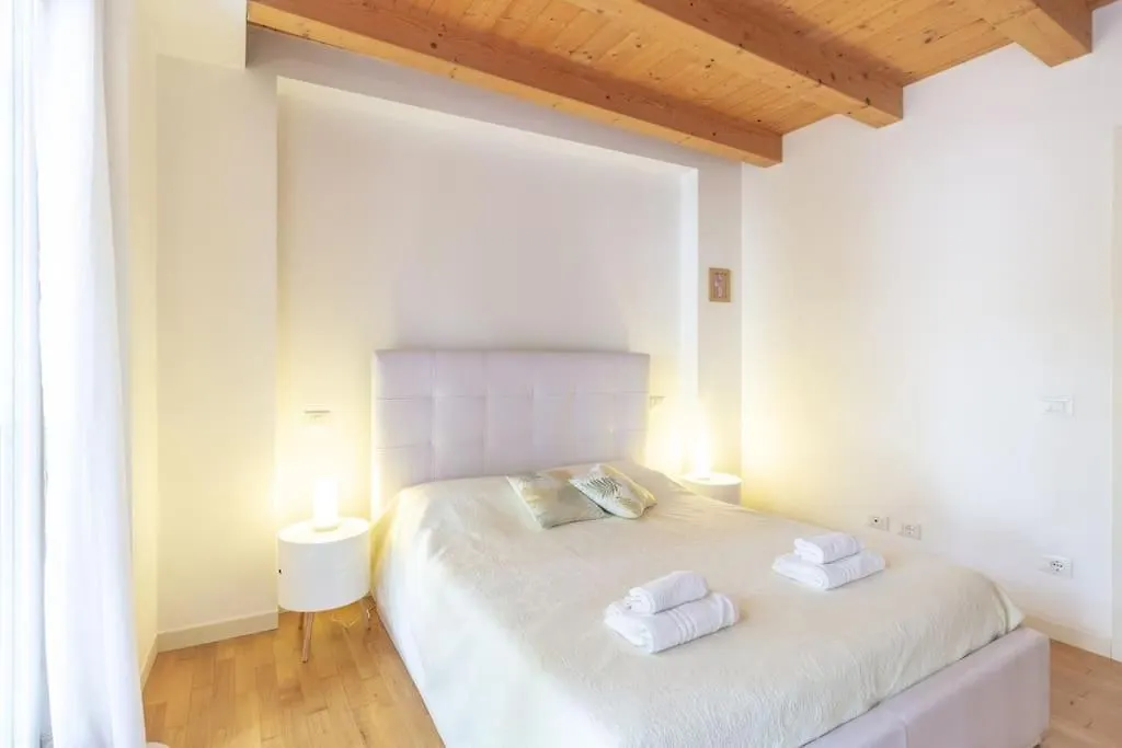 Giotto Elegant Apartment Padova