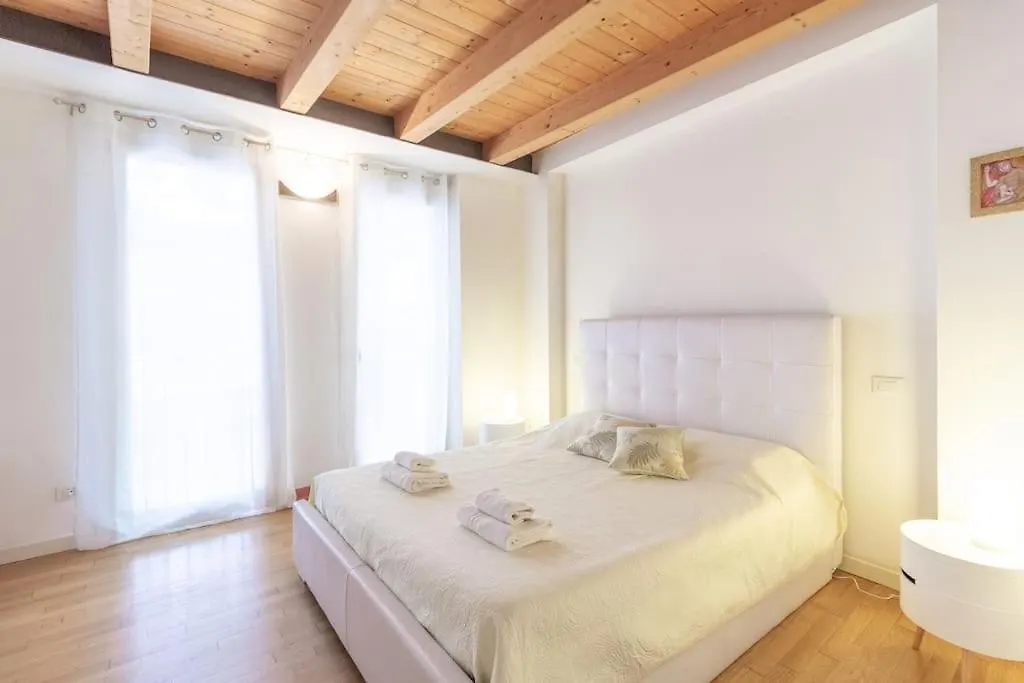 Giotto Elegant Apartment Padova 0*,  Italy