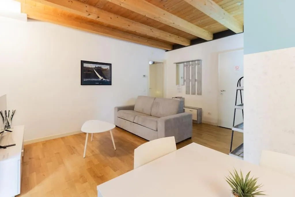 Giotto Elegant Apartment Padova 0*,  Italy