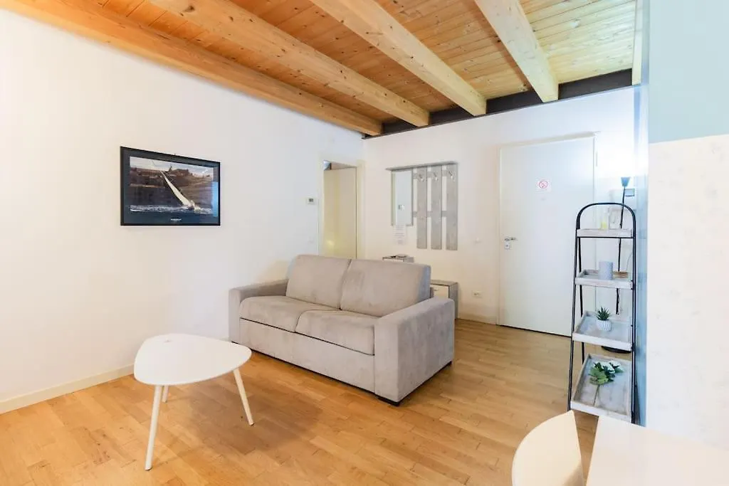 Giotto Elegant Apartment Padova Italy